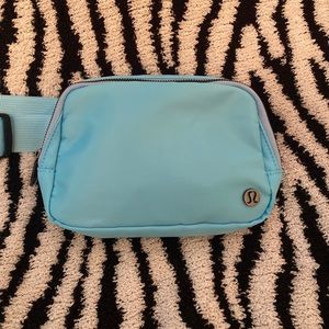 LuLu Everywhere Belt Bag